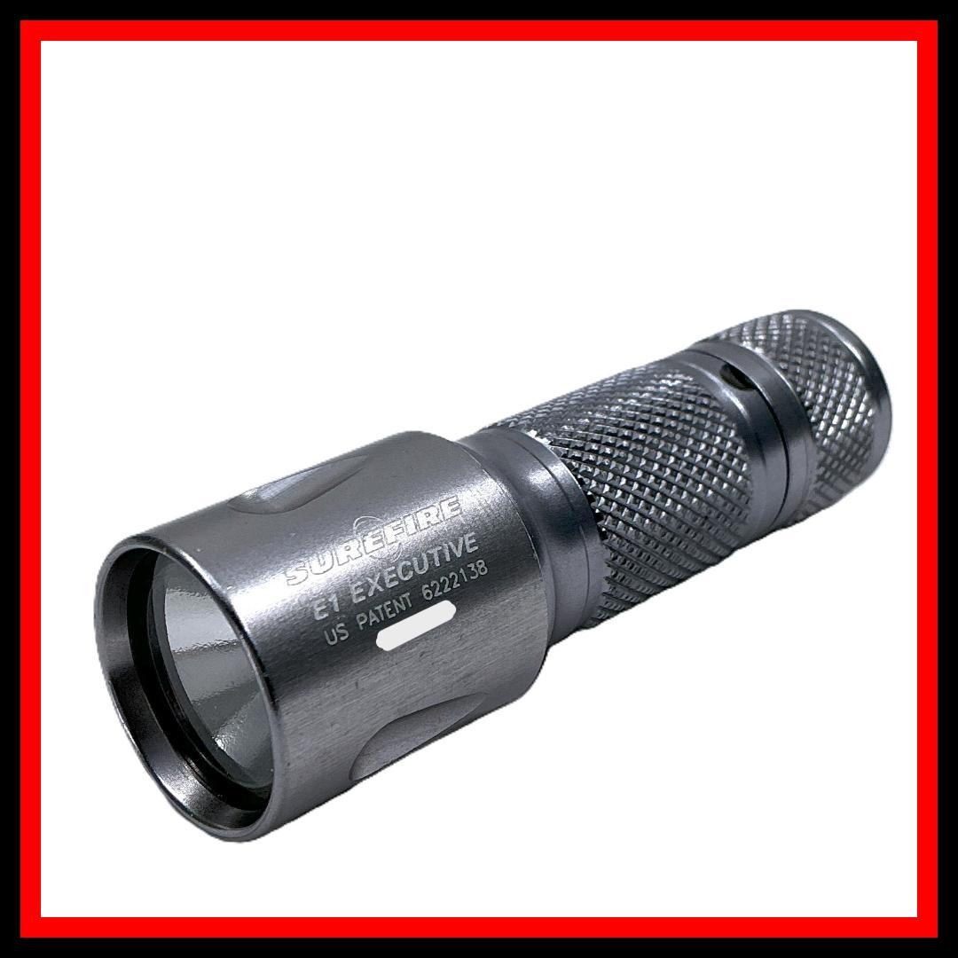 SureFire E1 Executive シルバー 懐中電灯