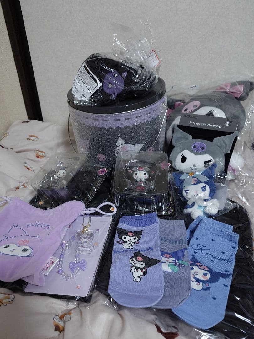 【14点】サンリオ クロミちゃんグッズ まとめ売り＋マイメロフィギュア