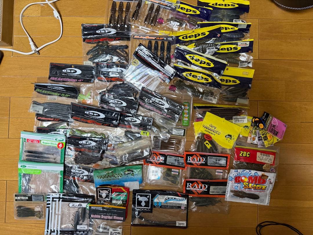 バス釣りワームセット　(バラ売り不可)