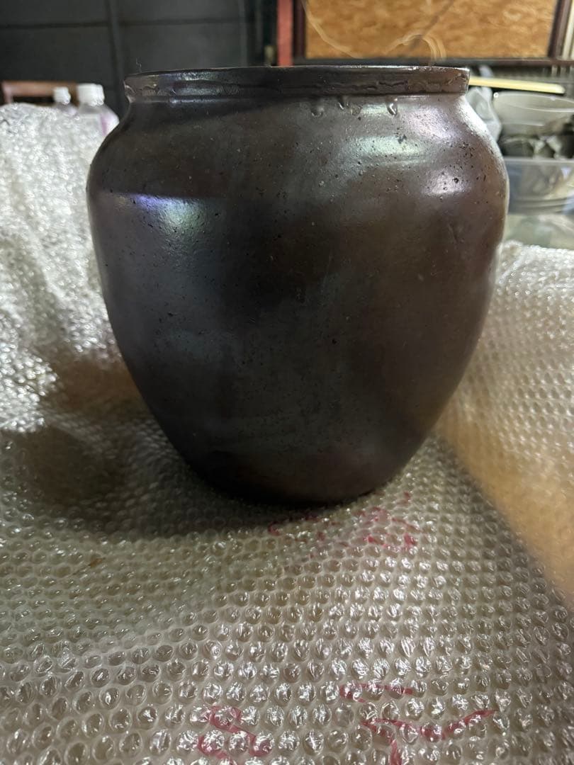 陶器製ダークブラウン丸型容器