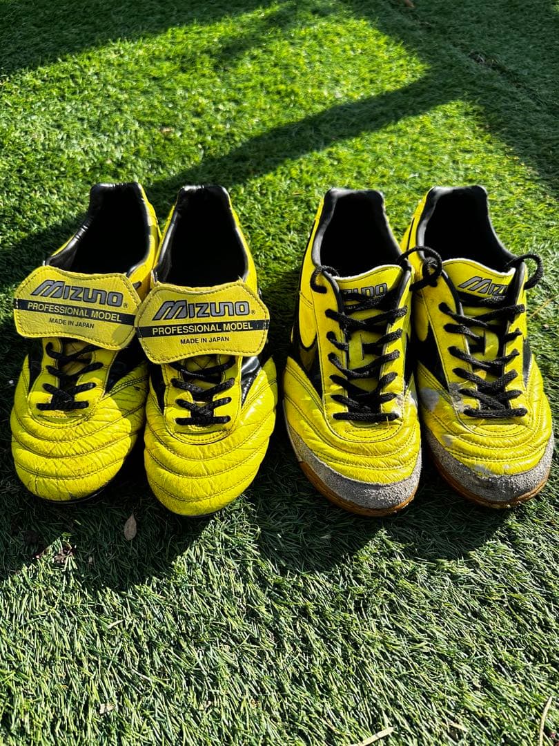 ミズノ　モレリア2 30周年モデル　26.0㎝