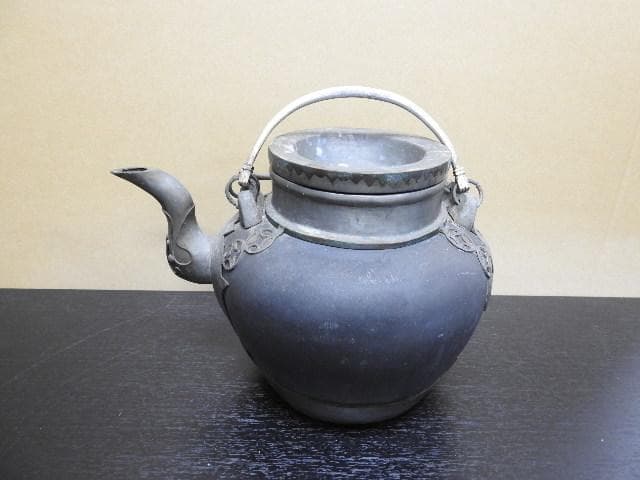 錫　朱泥水注　MA393