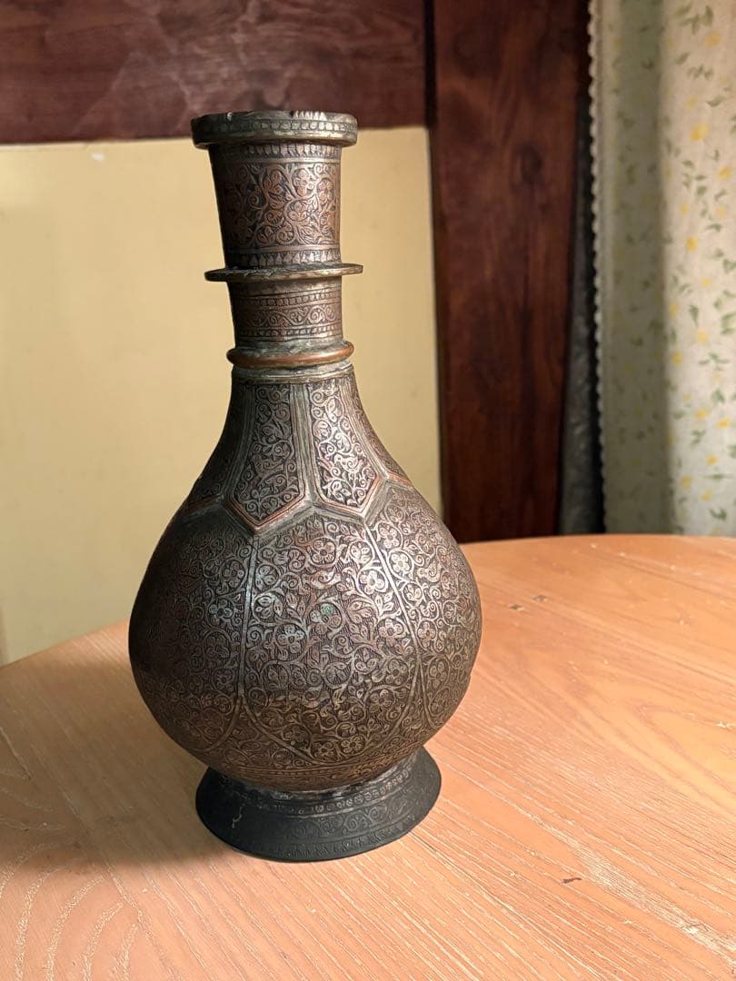 アンティーク金属製瓶silver&copper-inlaid brassvase