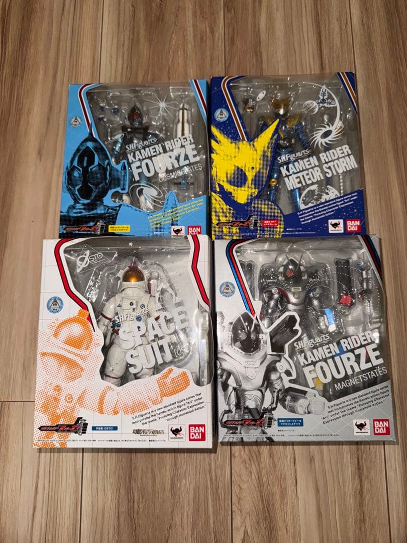 【開封済】S.H.Figuarts 仮面ライダーフォーゼ コズミックステイツ 他
