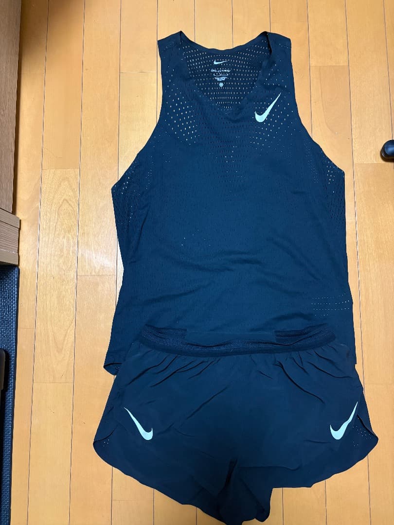 NIKEエアロスイフトシングレット＆ショーツ