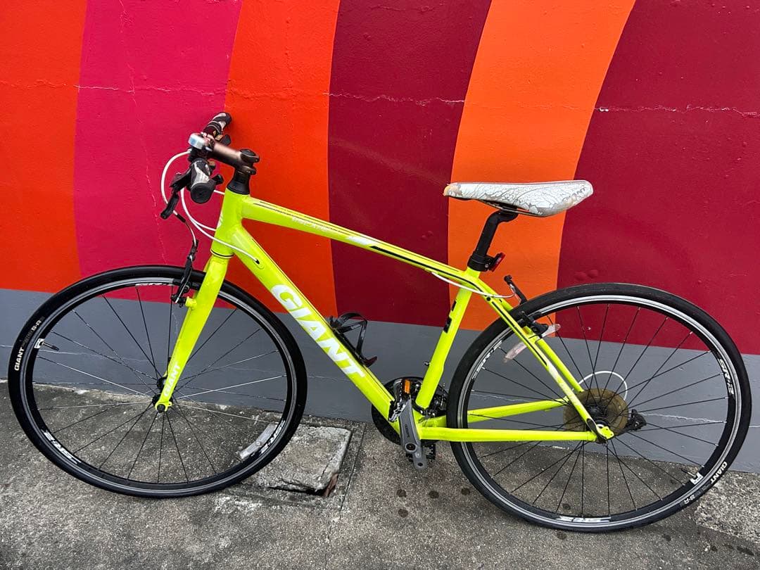 GIANTクロスバイク(ESCAPE RX3)