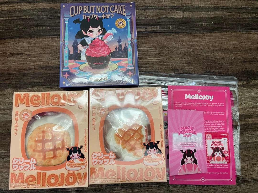 Mellojoy メロジョイ クリームワッフル　マル　さんかく　カップケーキ