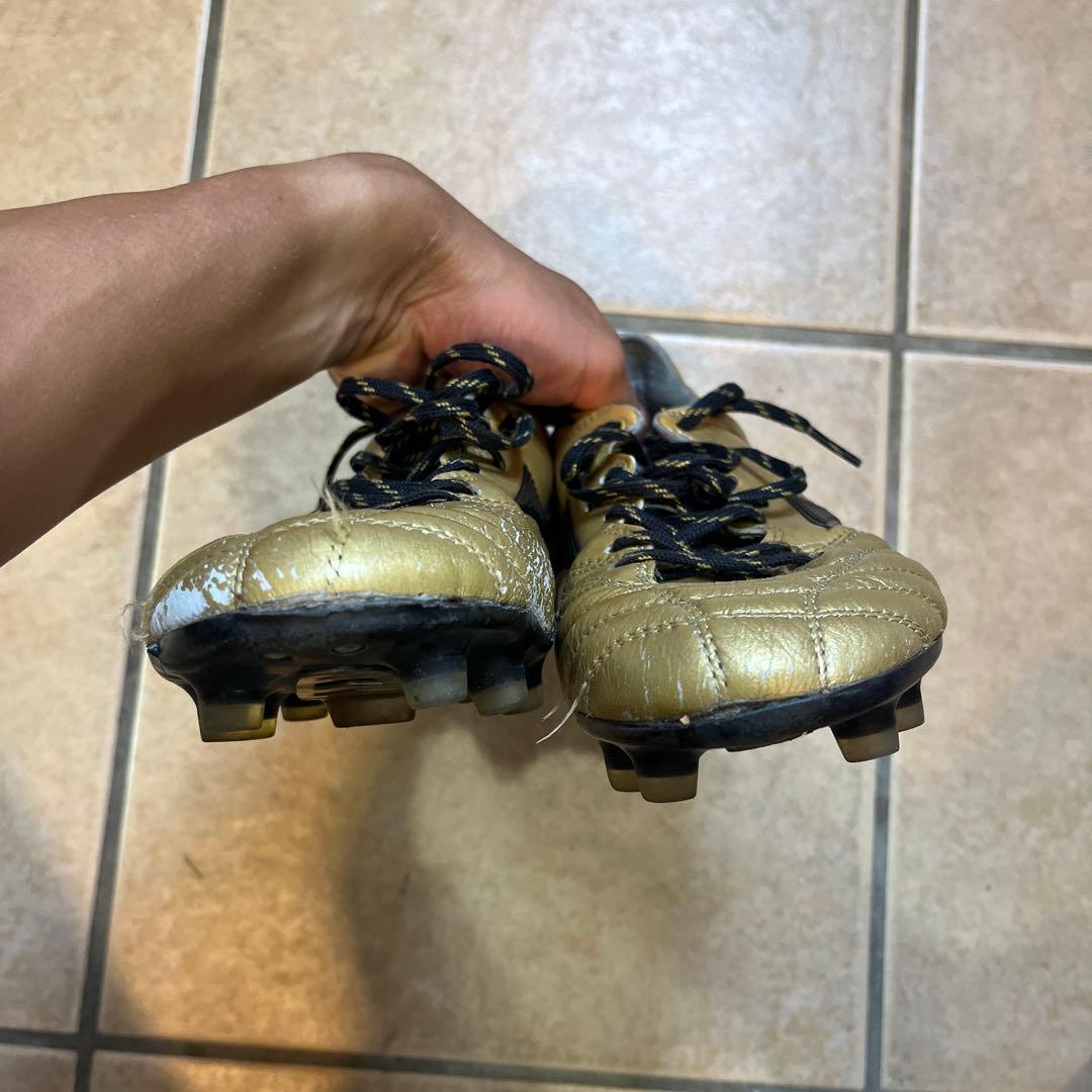 ミズノ モレリアNEO2 ゴールド