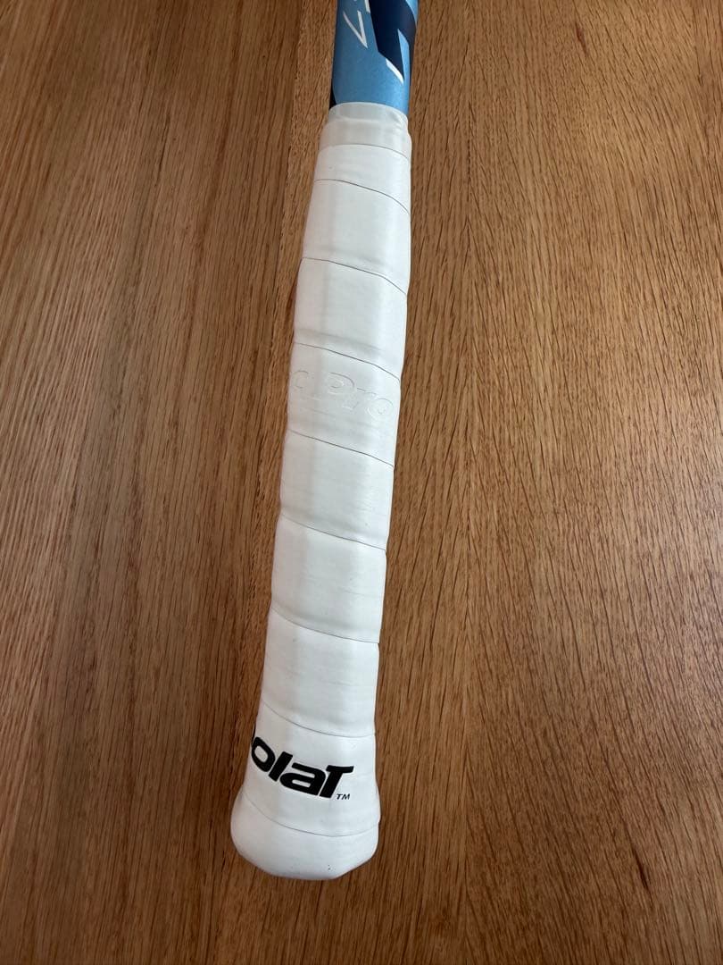 【ほぼ新品】　ピュアドライブ 107 babolat G1 現行モデル