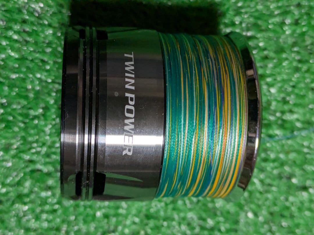 だいず。24ツインパワー4000MHG純正スプール