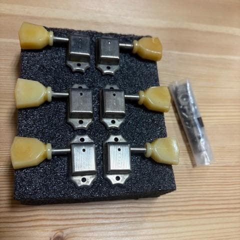 クルーソン 1コブ シングルライン エイジド KLUSON　ペグ　3連