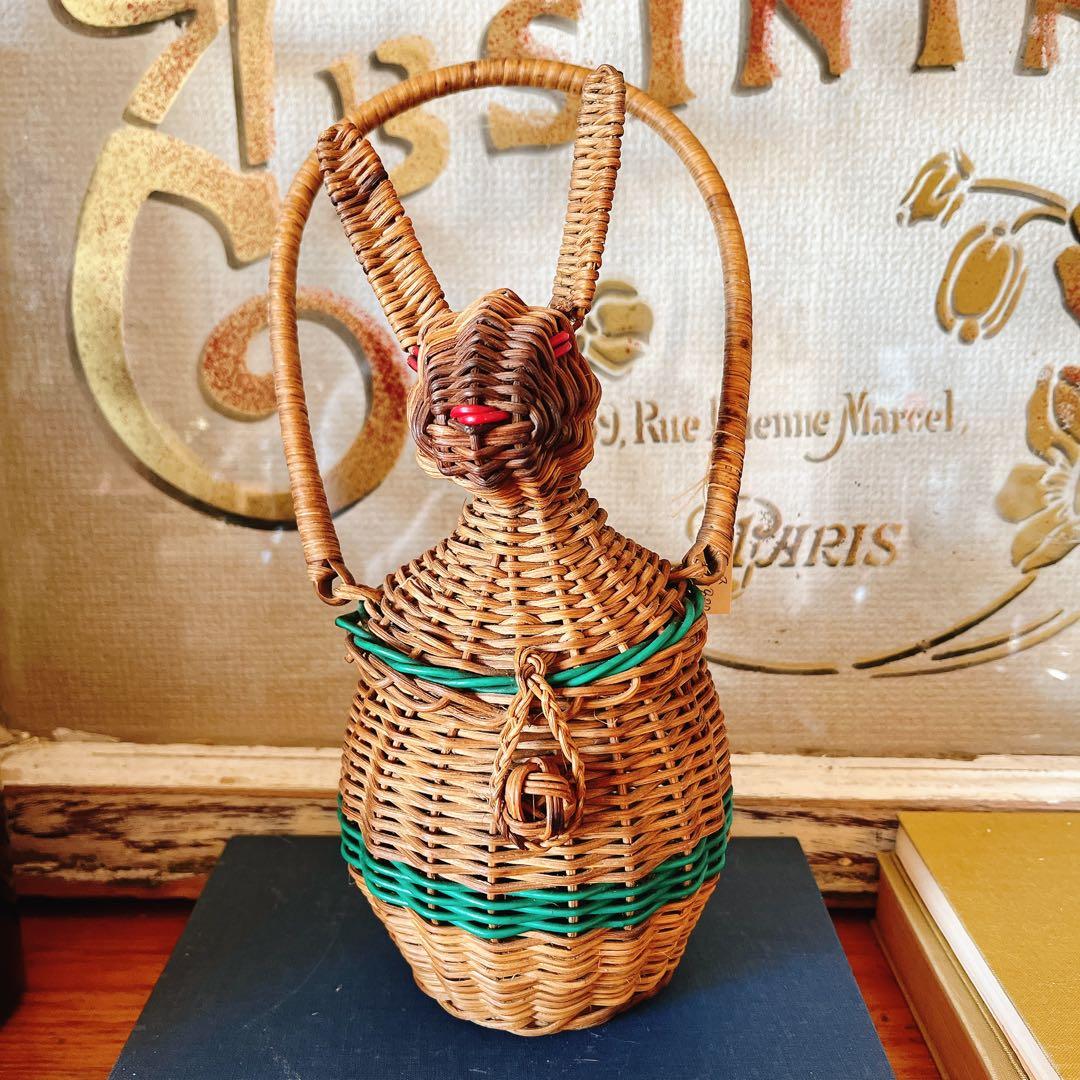 フランス　ブロカント　可愛いウサギのパニエ