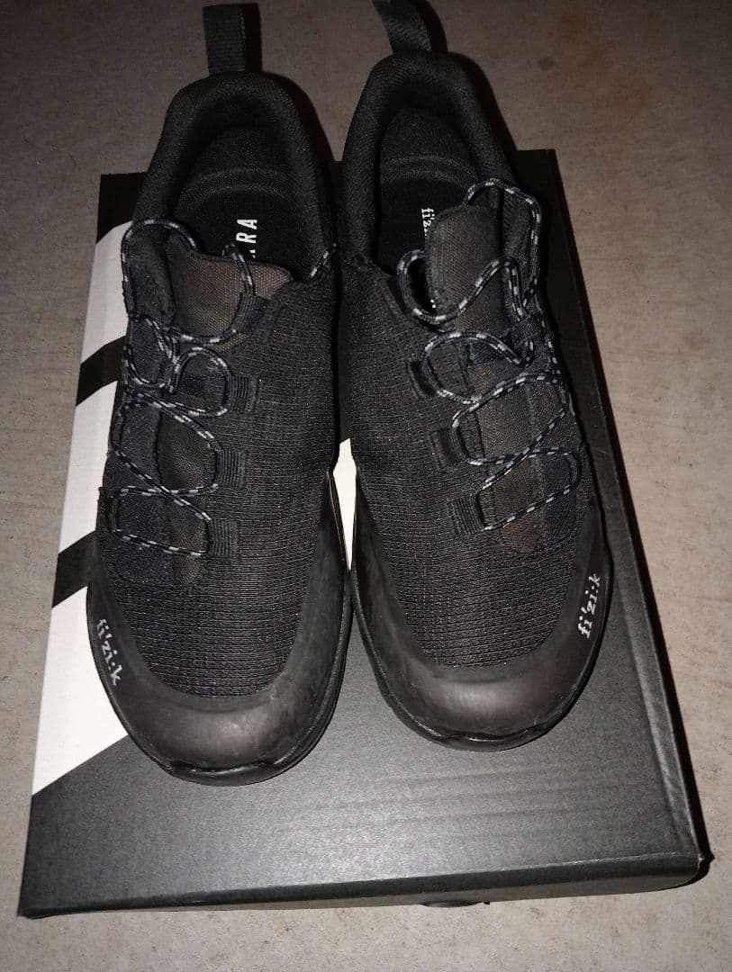 fizik フィジーク TERRA ブラック spd金具付　26.5cm