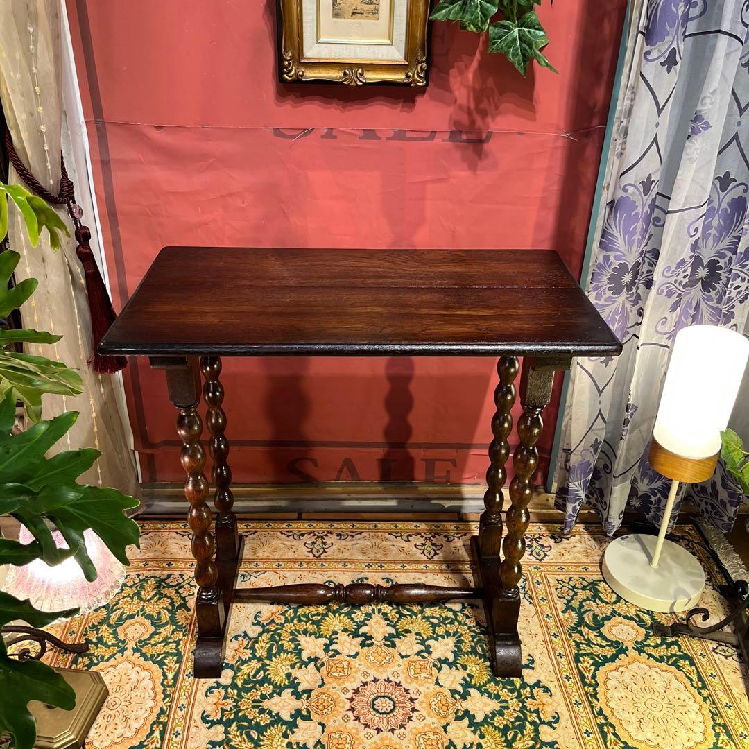 ヴィンテージ スピンドルレッグ　　サイドテーブル　コンパクトテーブル　花台