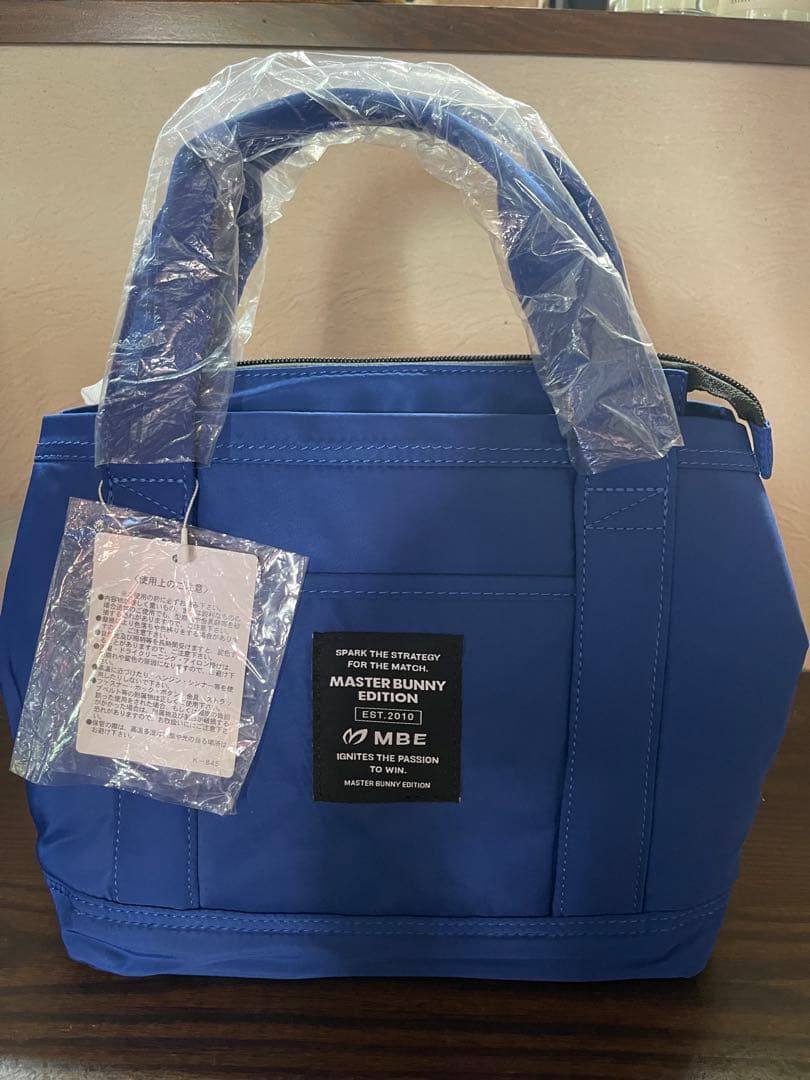 MASTER BUNNY EDITION トートバッグ LEZ191