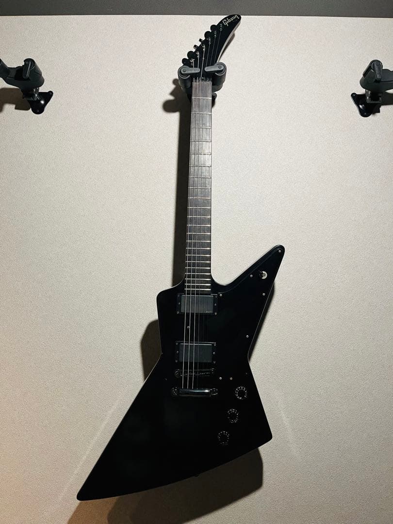 maxouwouhou1 様LTD Explorer Gothic II EMG