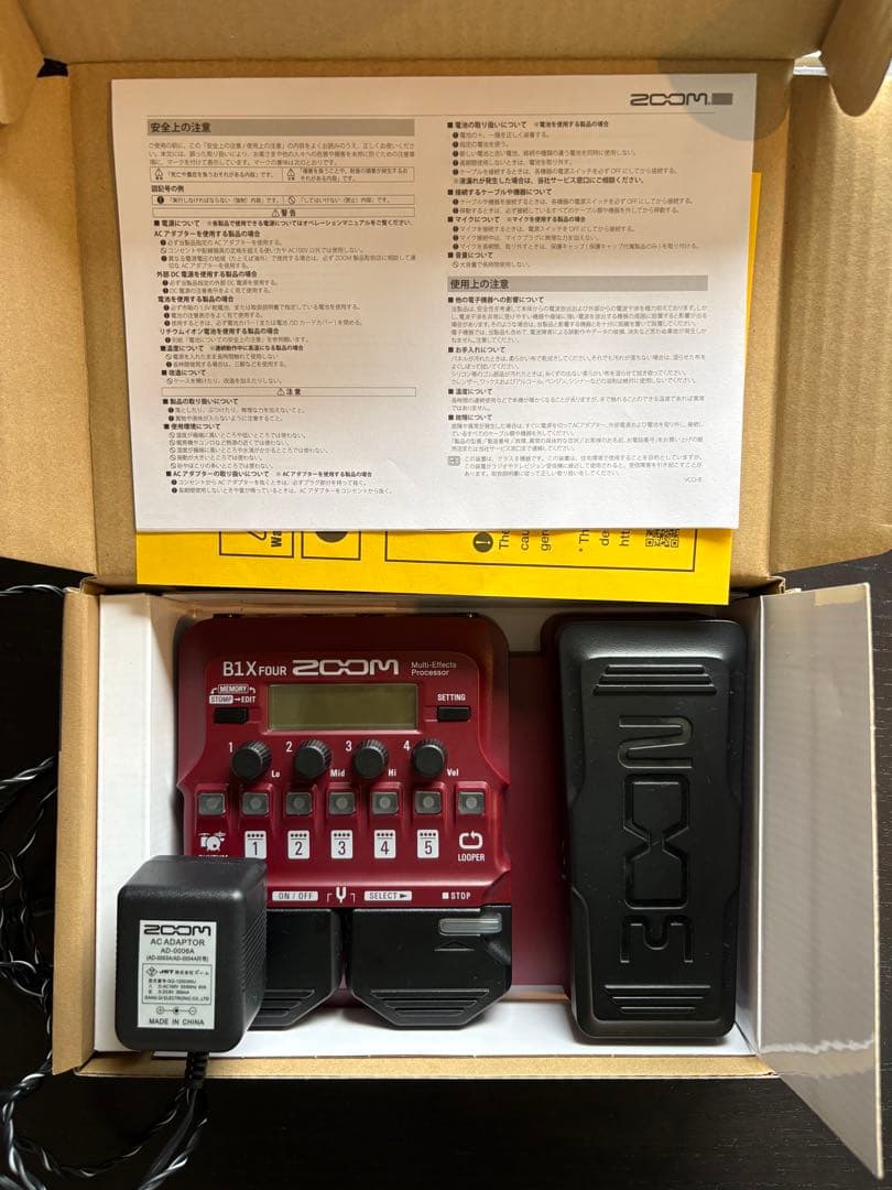 ZOOM B1X FOUR アダプタ付