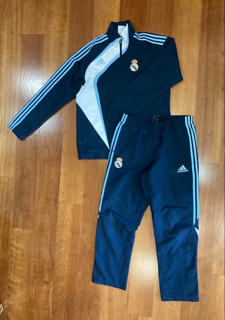《週末値下げ》アディダス レアル マドリッド　上下　セット　サイズＬ