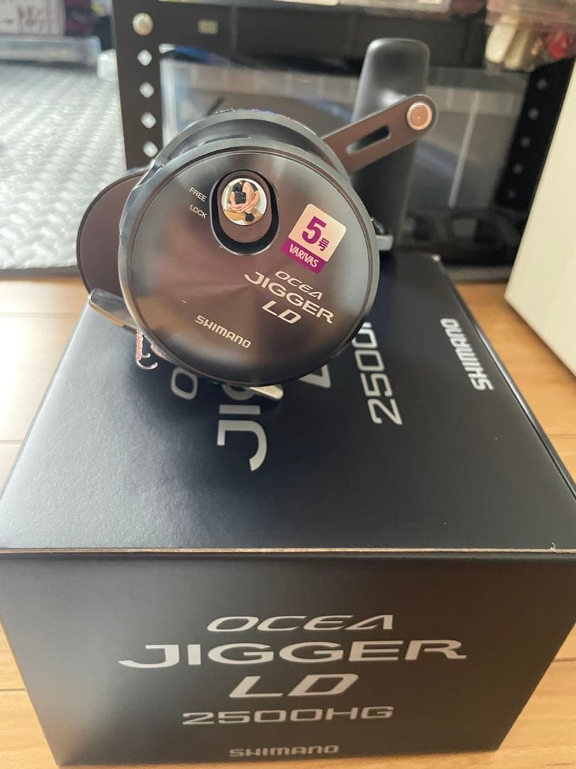 値下げ中　SHIMANO OCEA JIGGER LD 2500HG