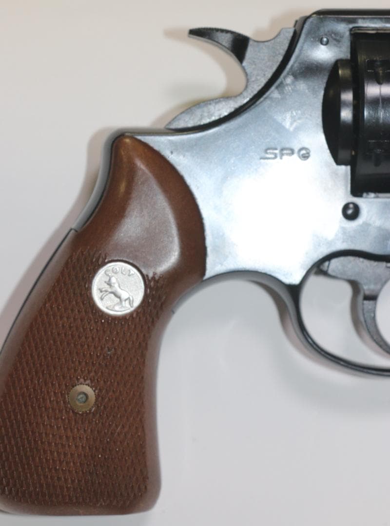 MGC製ABS樹脂モデルガン コルトローマンＭＫ－Ⅲ 合法品　未発火カート付