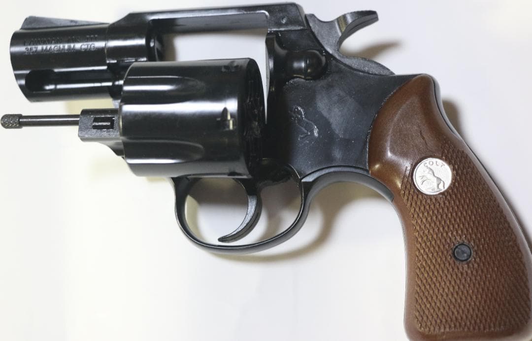 MGC製ABS樹脂モデルガン コルトローマンＭＫ－Ⅲ 合法品　未発火カート付