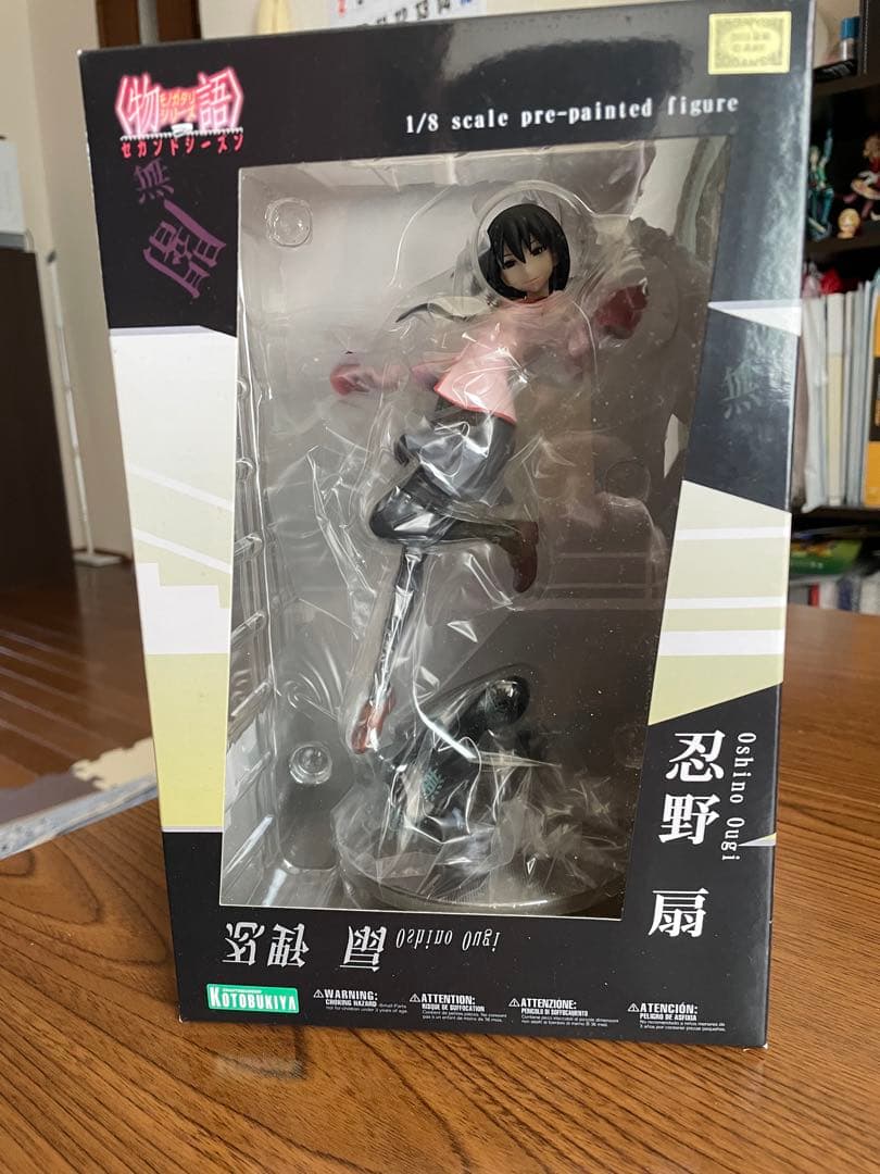 忍野扇 1/8スケールフィギュア コトブキヤ