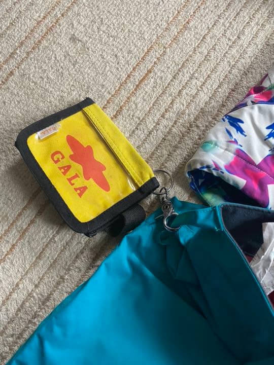 美品　ボルコムスノーウェア　上下セット　おまけ付き