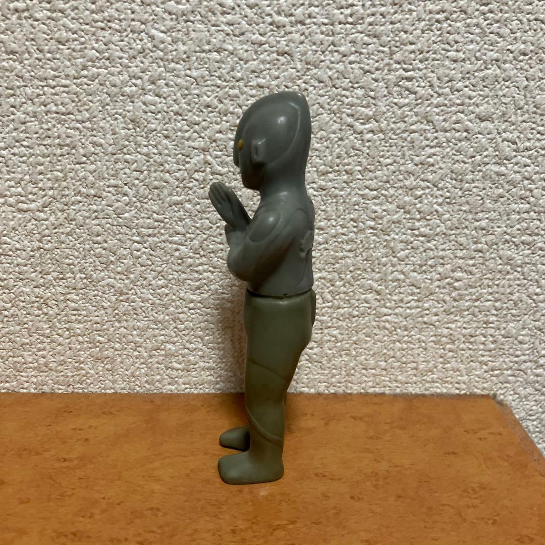 【希少・当時物】ウルトラマン ソフビ フィギュア 円谷プロ 刻印あり レトロ