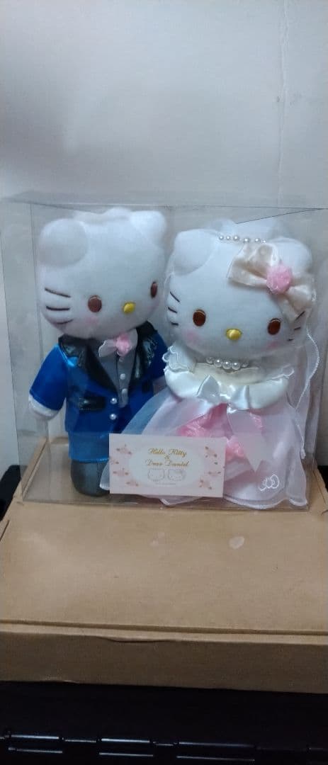ハローキティ ウェディングドール