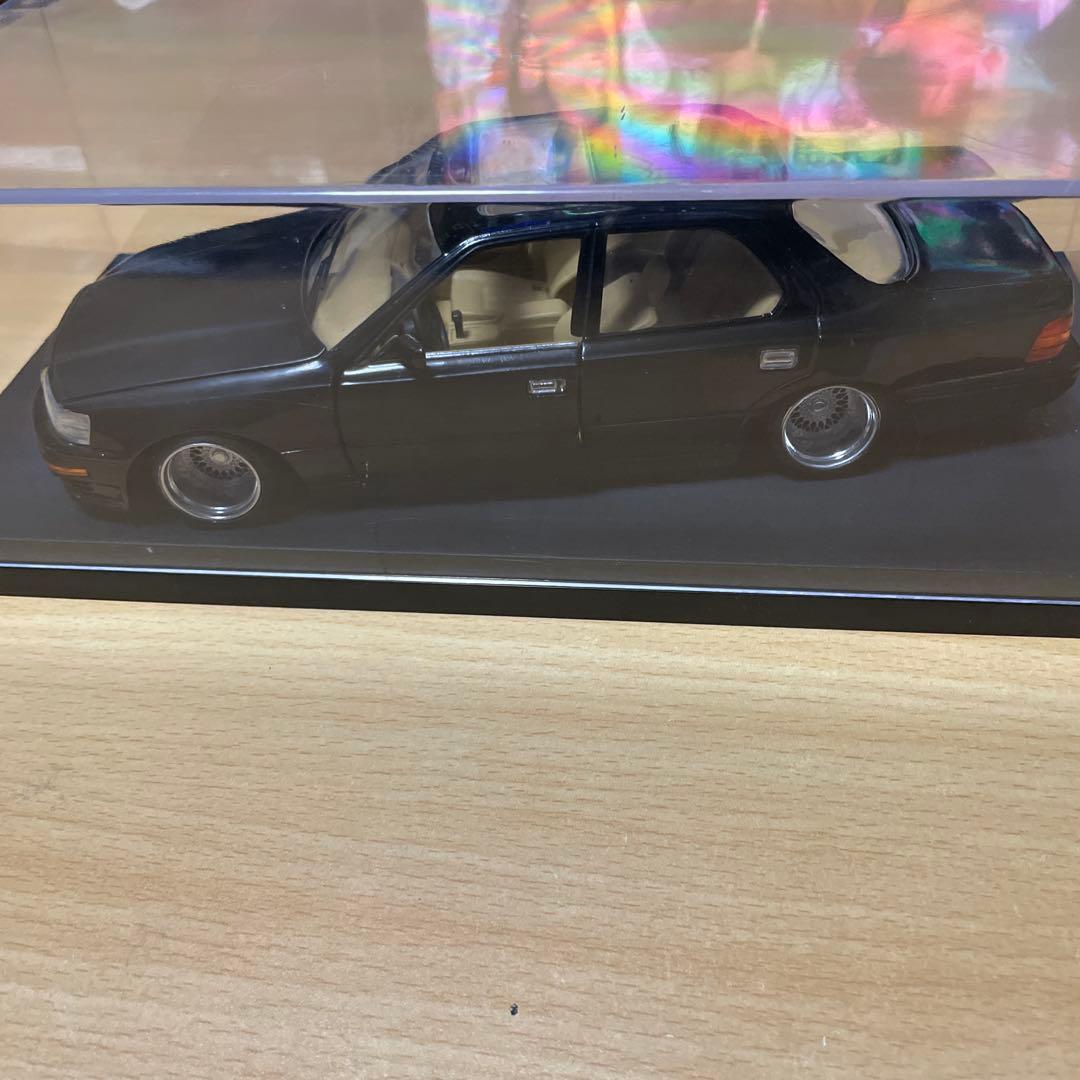 セルシオ　1/18 ミニカー