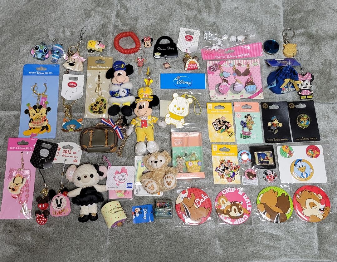 Disney キーホルダー バッチ まとめ売り