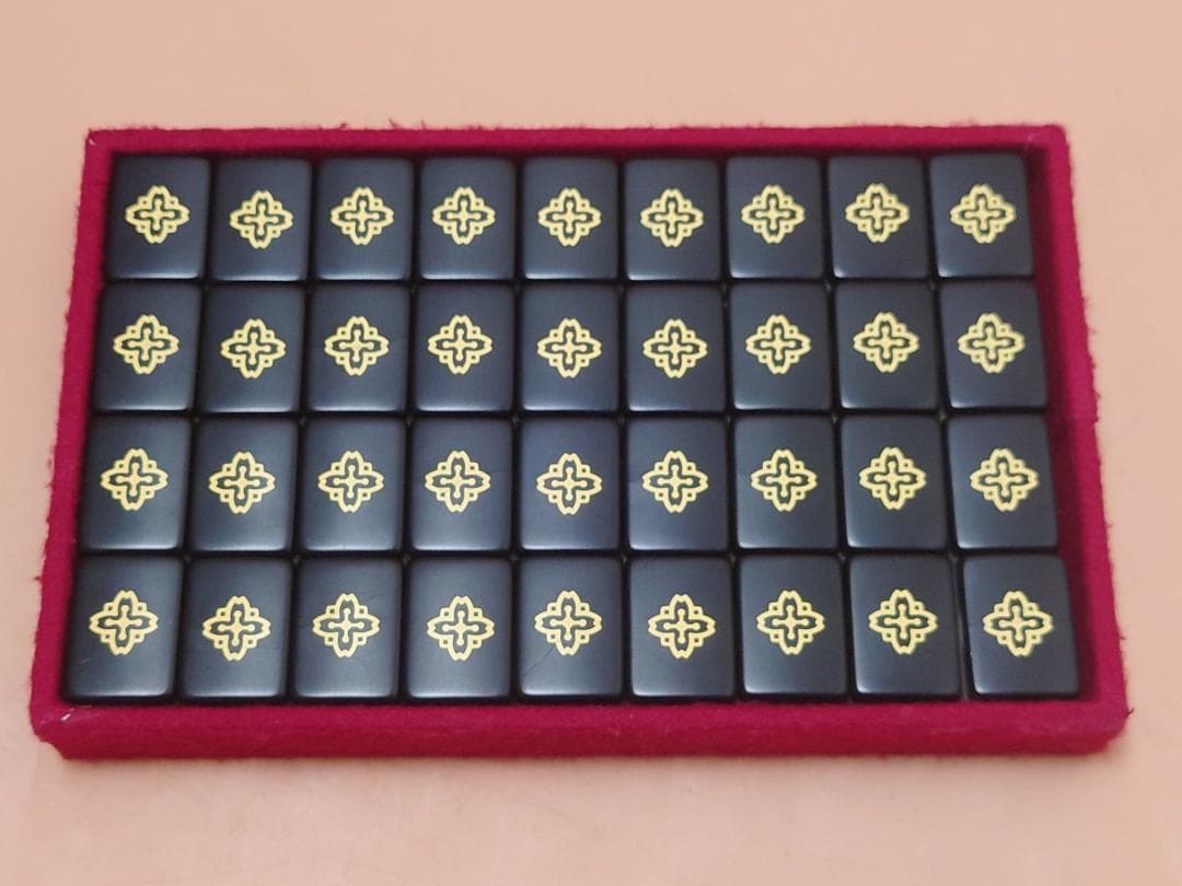 ミズノ丸一 法悦？ 高級麻雀牌 家紋牌 背黒 現状品