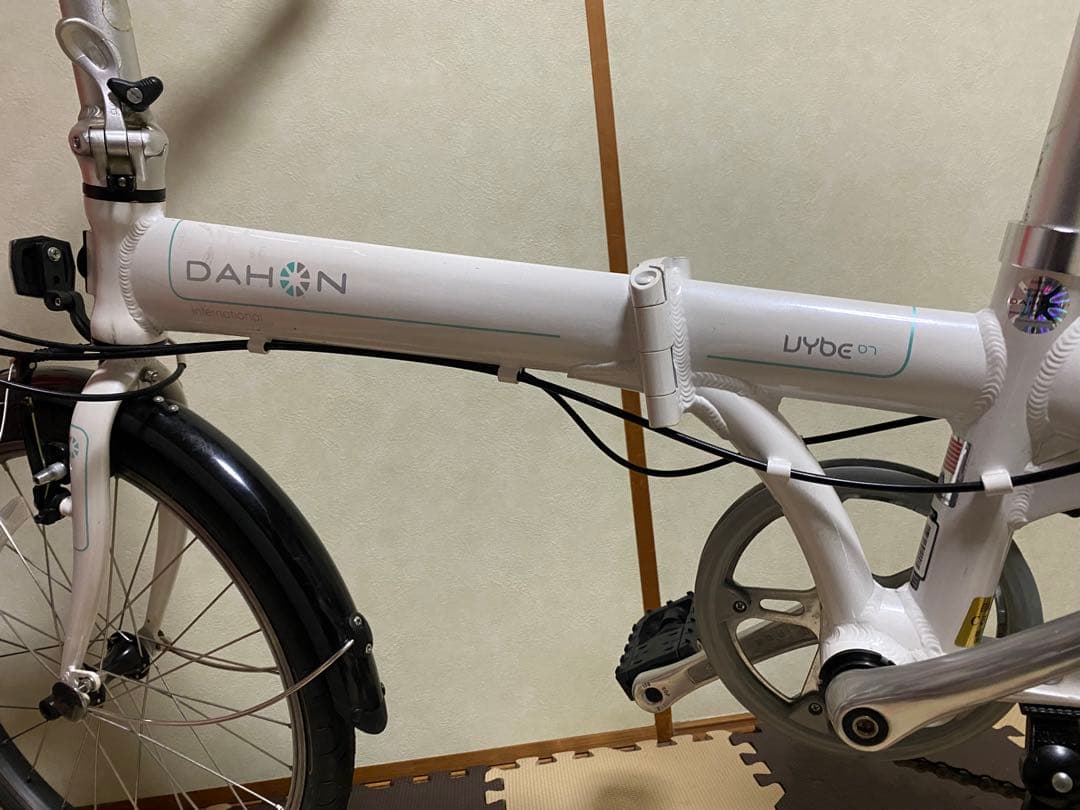 DAHON ダホン VYBE D7 20インチ　折り畳み自転車　ミニベロ