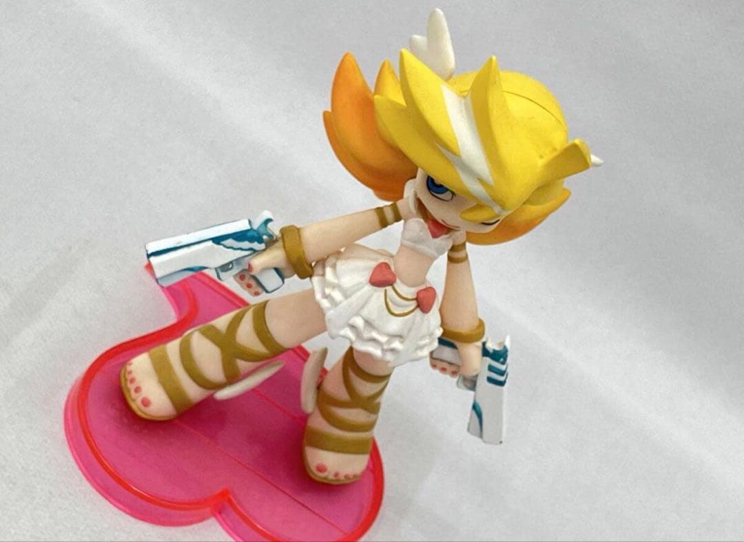 送料無料　Twin Pack＋ パンティ＆ストッキングwith ヘブン