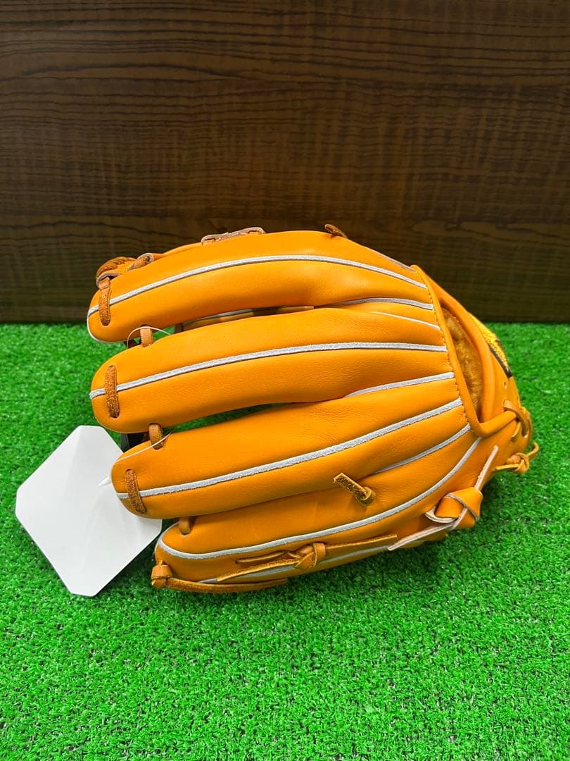 ・新品未使用　限定モデル　ミズノプロ　小指2本入れ仕様