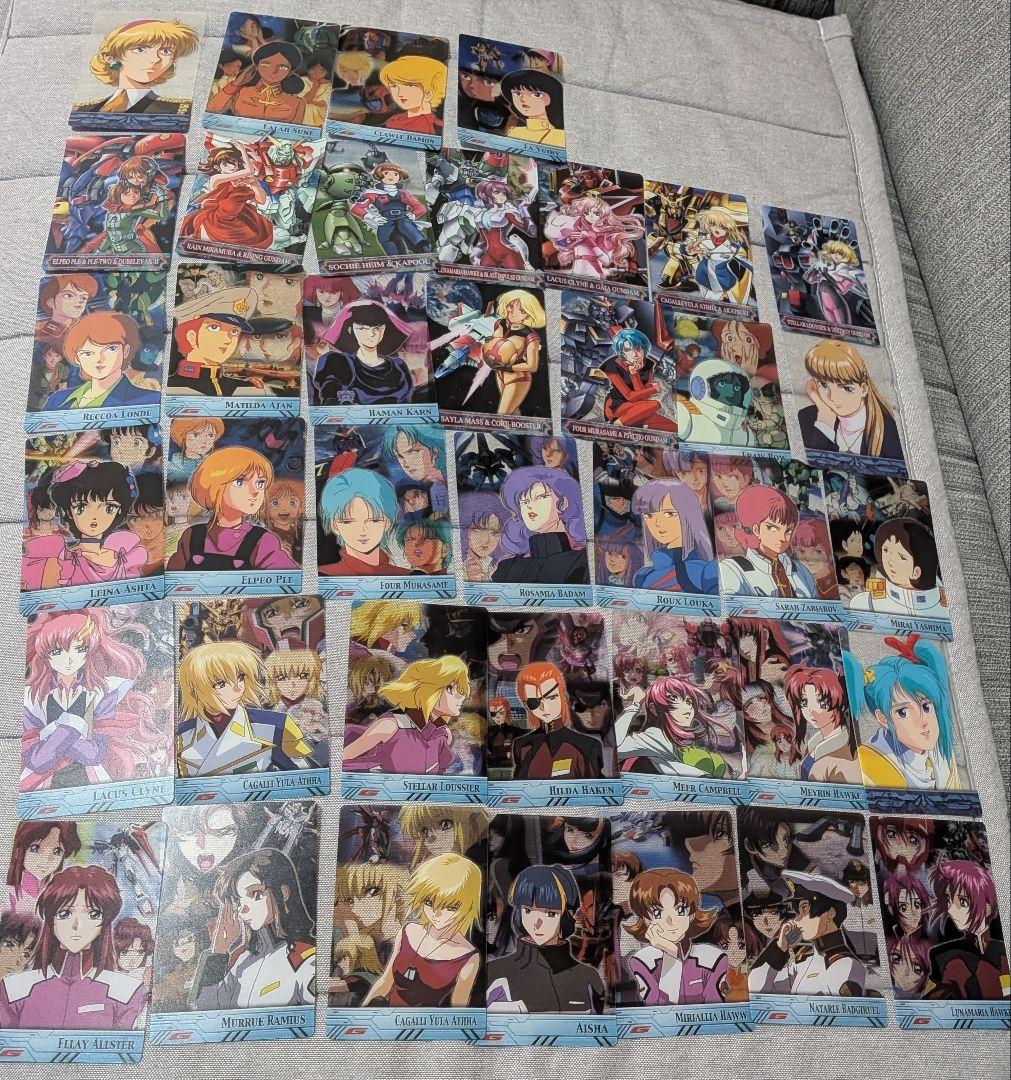 ガンダムカード260枚と COSMIC ERA FILE　ラクス　ハマーンセイラ