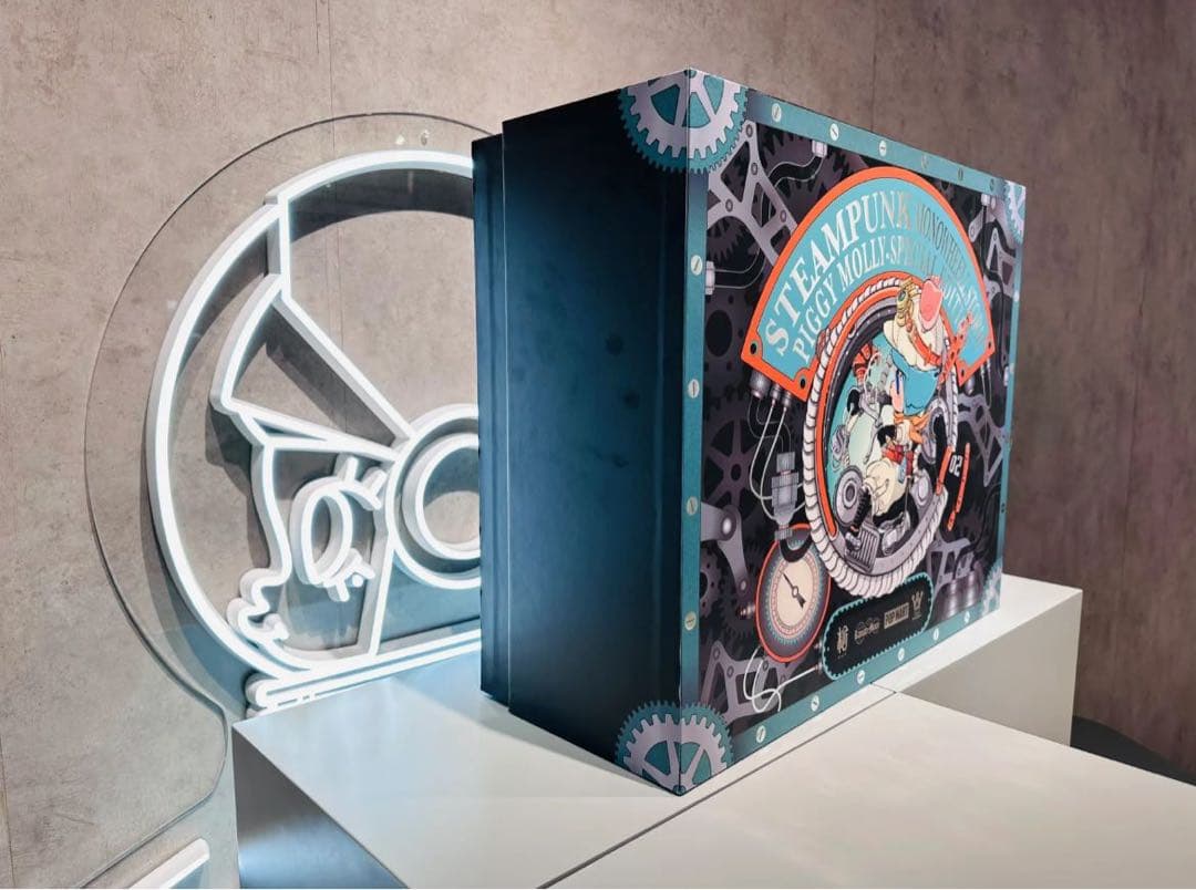 デザイナーズトイ 末那末匠 ポップマート  Molly フィギュア C