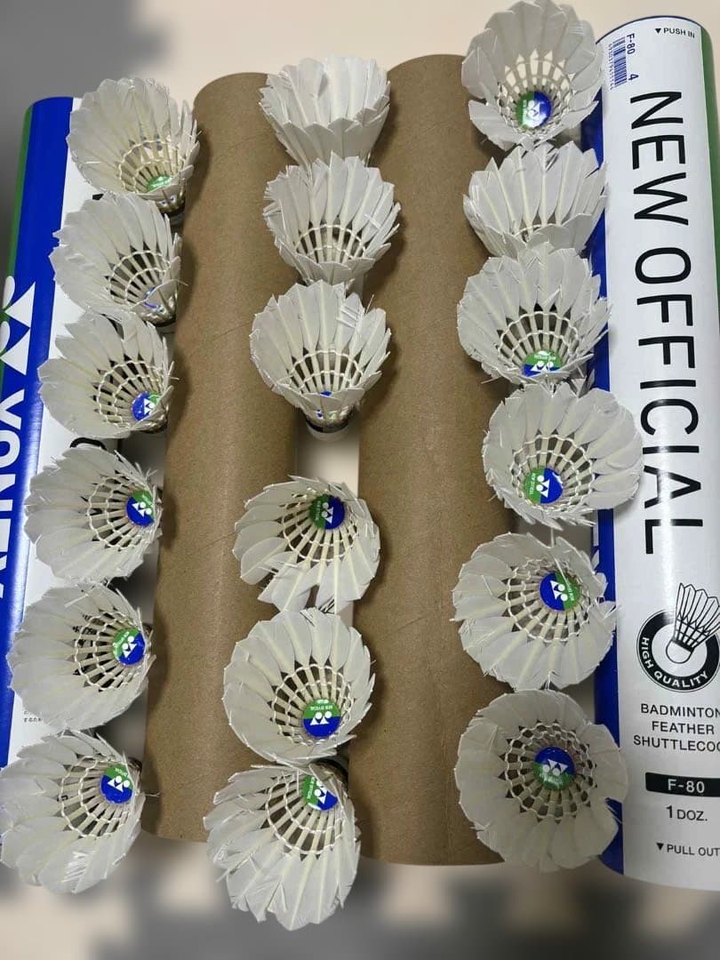 Yonex ニューオフィシャル　4番　中古品