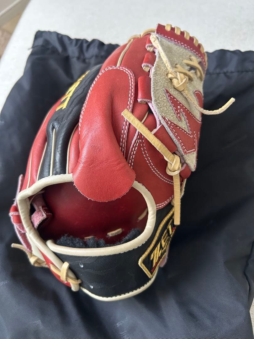 ZETT プロステイタス 軟式グローブ 赤/白/黒