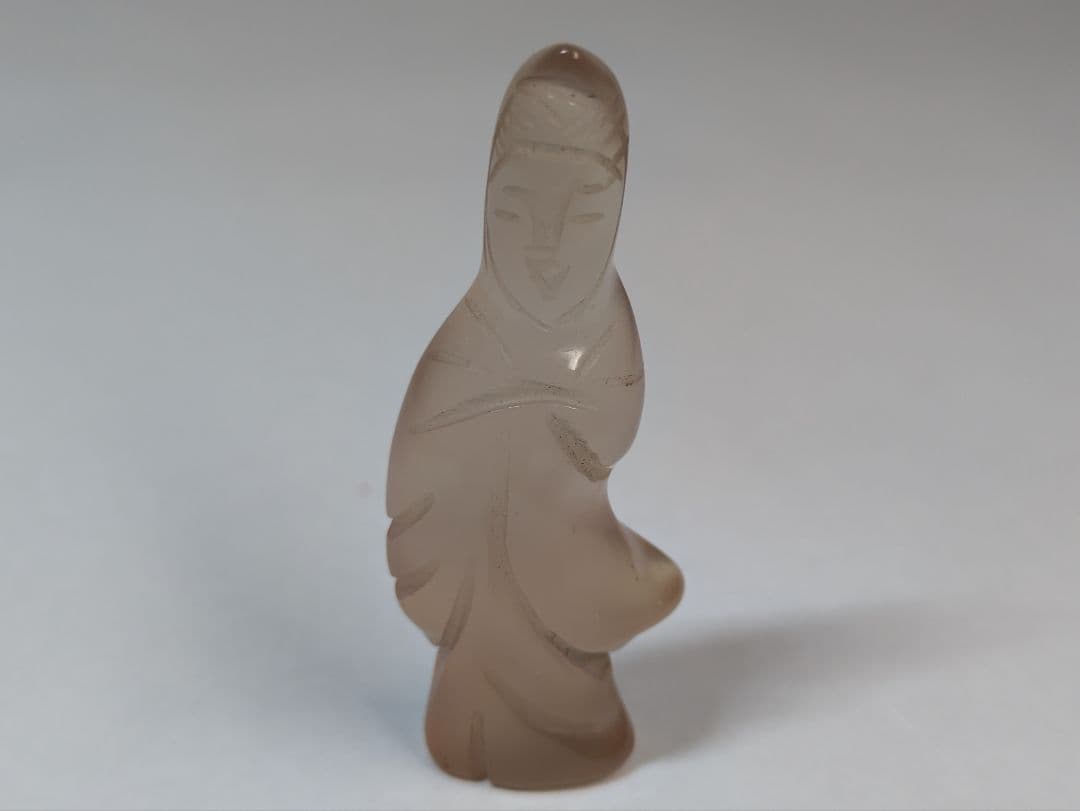 古瑪瑙　水晶　観音様　仏様　菩薩　瑪瑙　骨董　古玩　印材　根付　念持仏　懐中仏