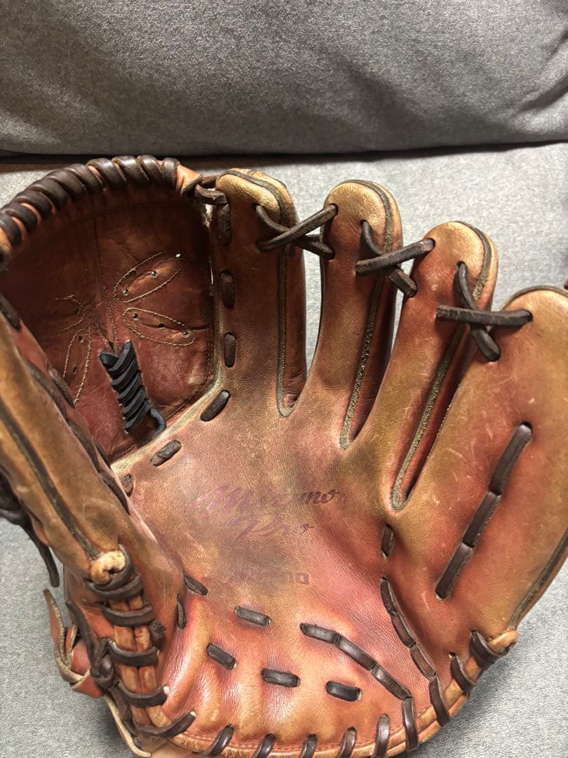 j*n様 ミズノプロ 硬式グローブ 投手用 右投げ用