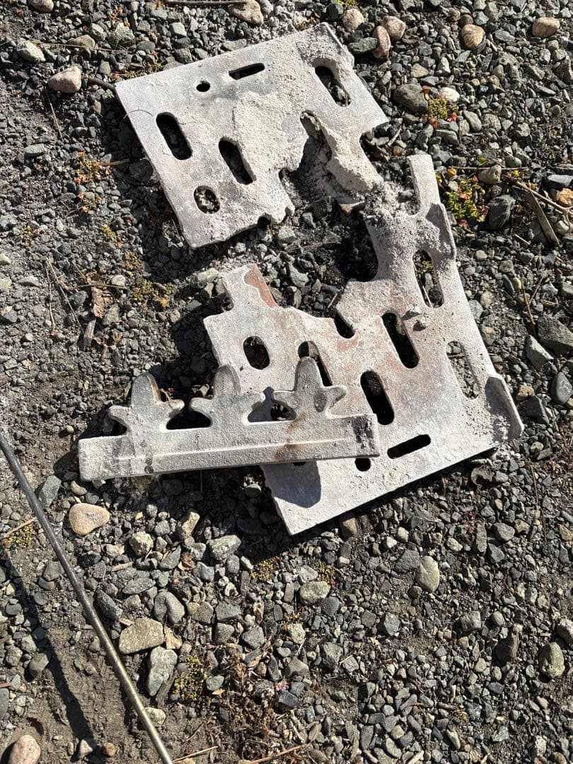 あゆ　鋳鉄製 薪ストーブ コンパクト　ST 2103