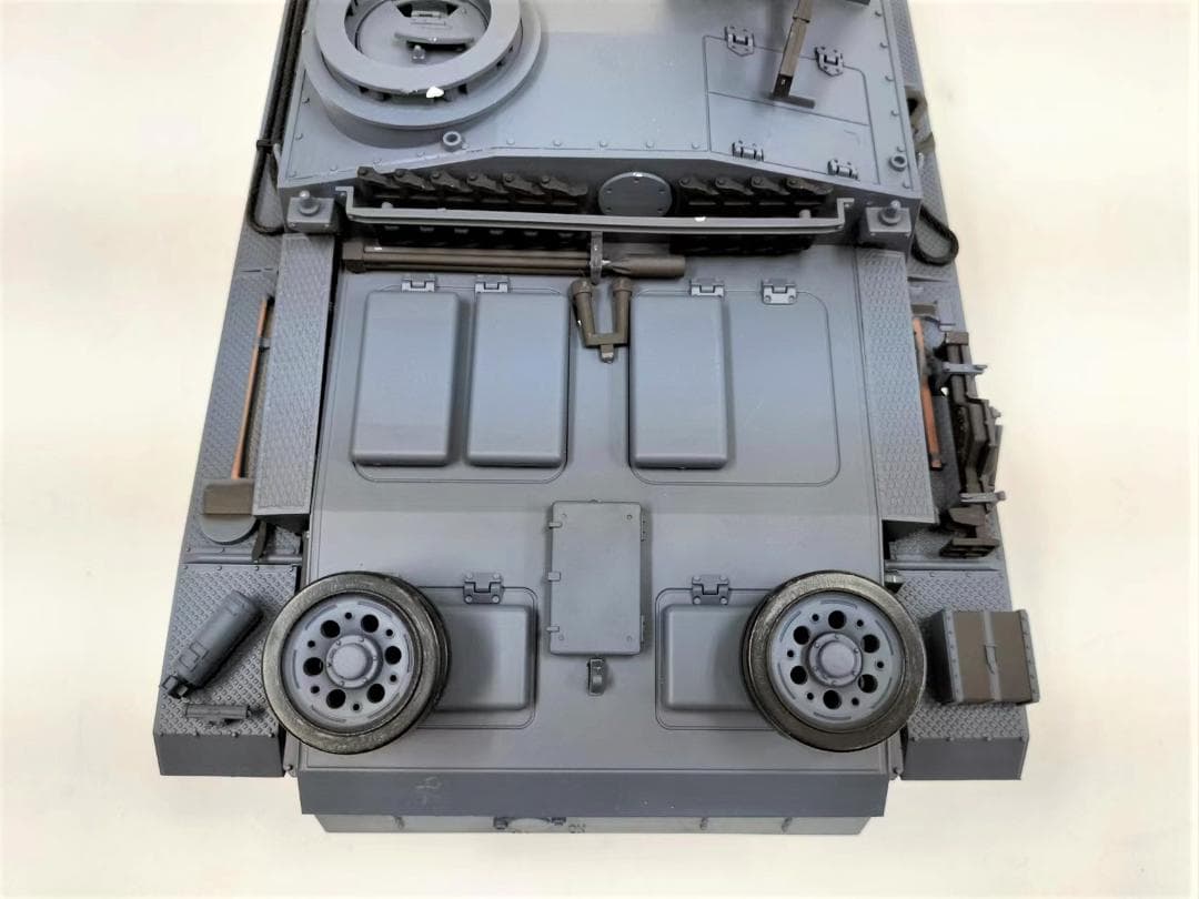 1/16戦車ラジコン　ドイツIII号突撃砲　ヘンロン3868-1　基板7.0