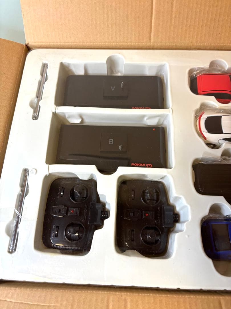 ポッカ オリジナルRCカー 8台セット