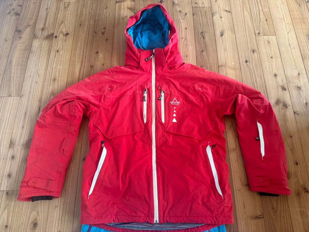 SOS スキーウェア　上下セット