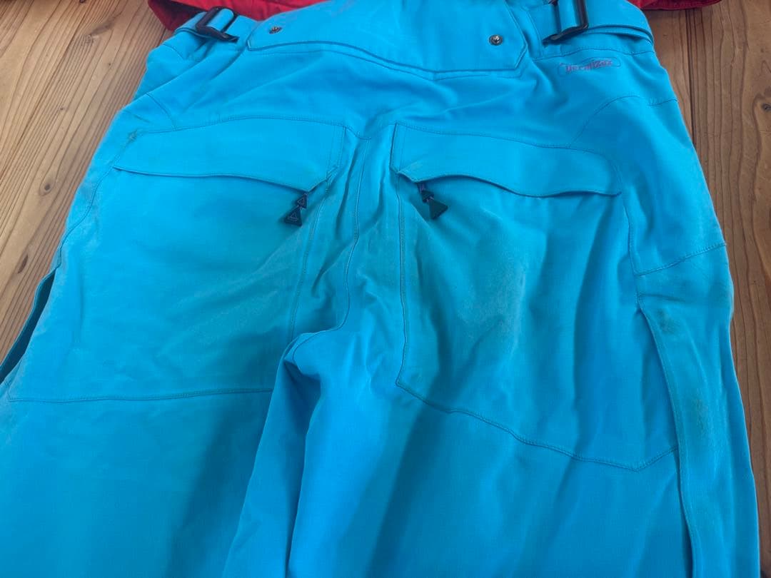 SOS スキーウェア　上下セット