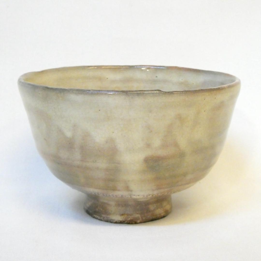 十二代 田原陶兵衛作 萩茶碗 割高台 萩焼 隠れニュウあり 茶道具 共箱