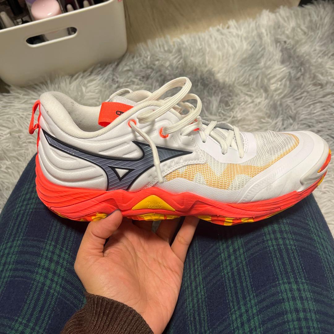 バレーボールシューズ(Mizuno Enerzy XP)