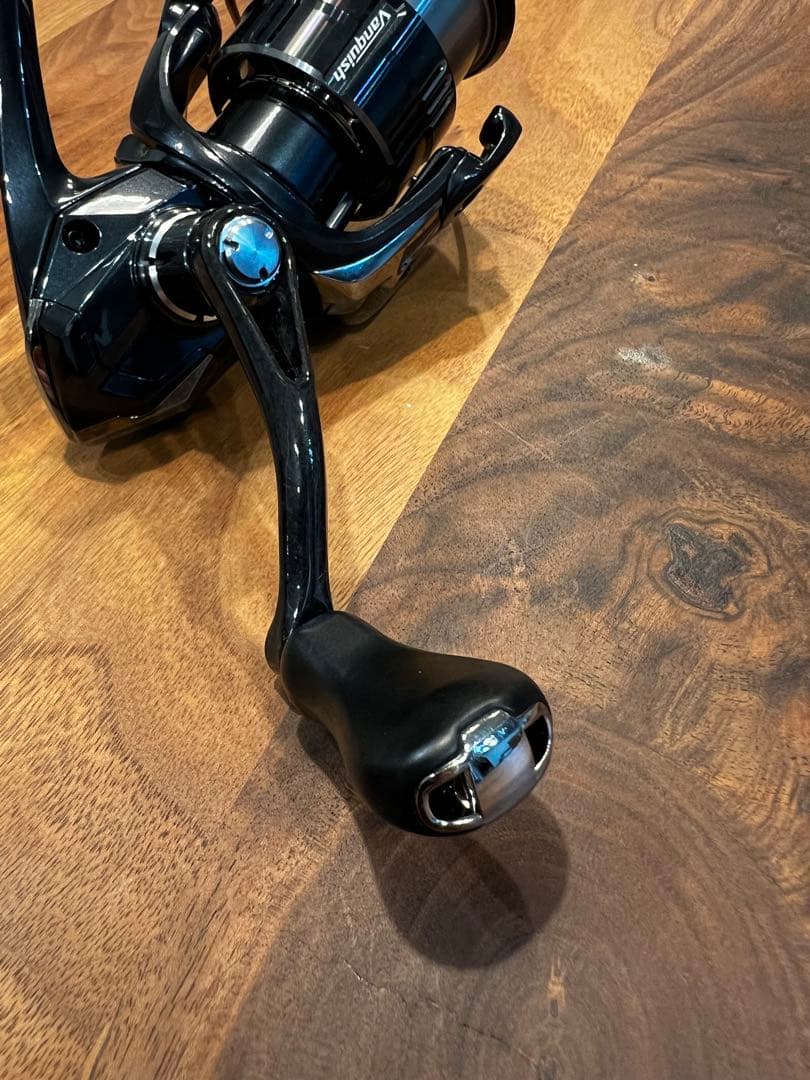 SHIMANO　19ヴァンキッシュ2500SHG & C3000MHGスプール