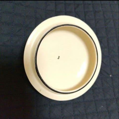 スージークーパー、グロリアラスターの蓋付きポット、約100年前の作製